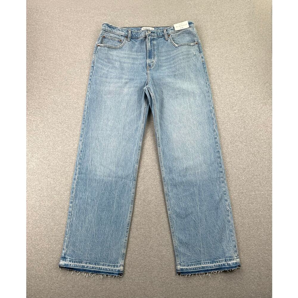 NWT Abercrombie & Fitch 90s Relaxed Jeans Womens 33 / 16 L High Rise Light Wash